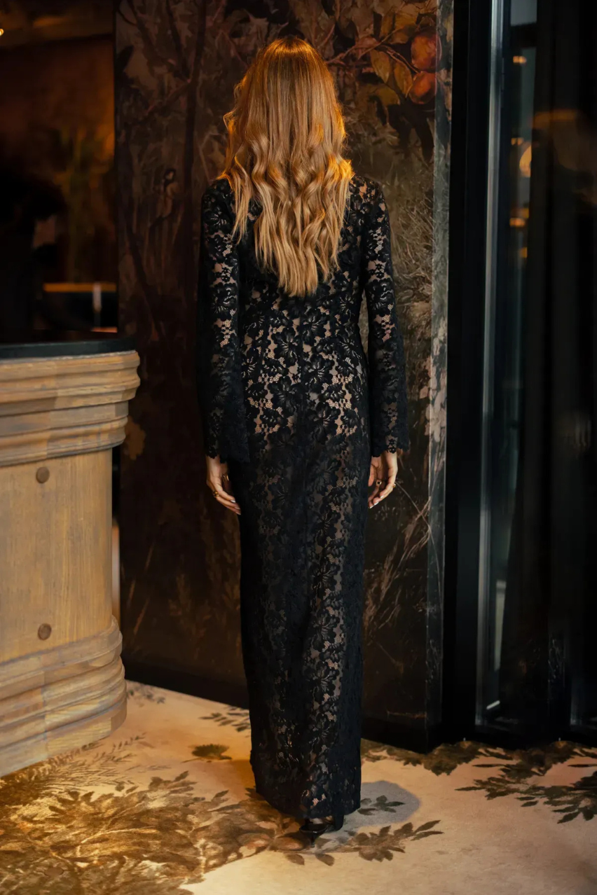 Чорна мереживна сукня ADARA Black Velvet