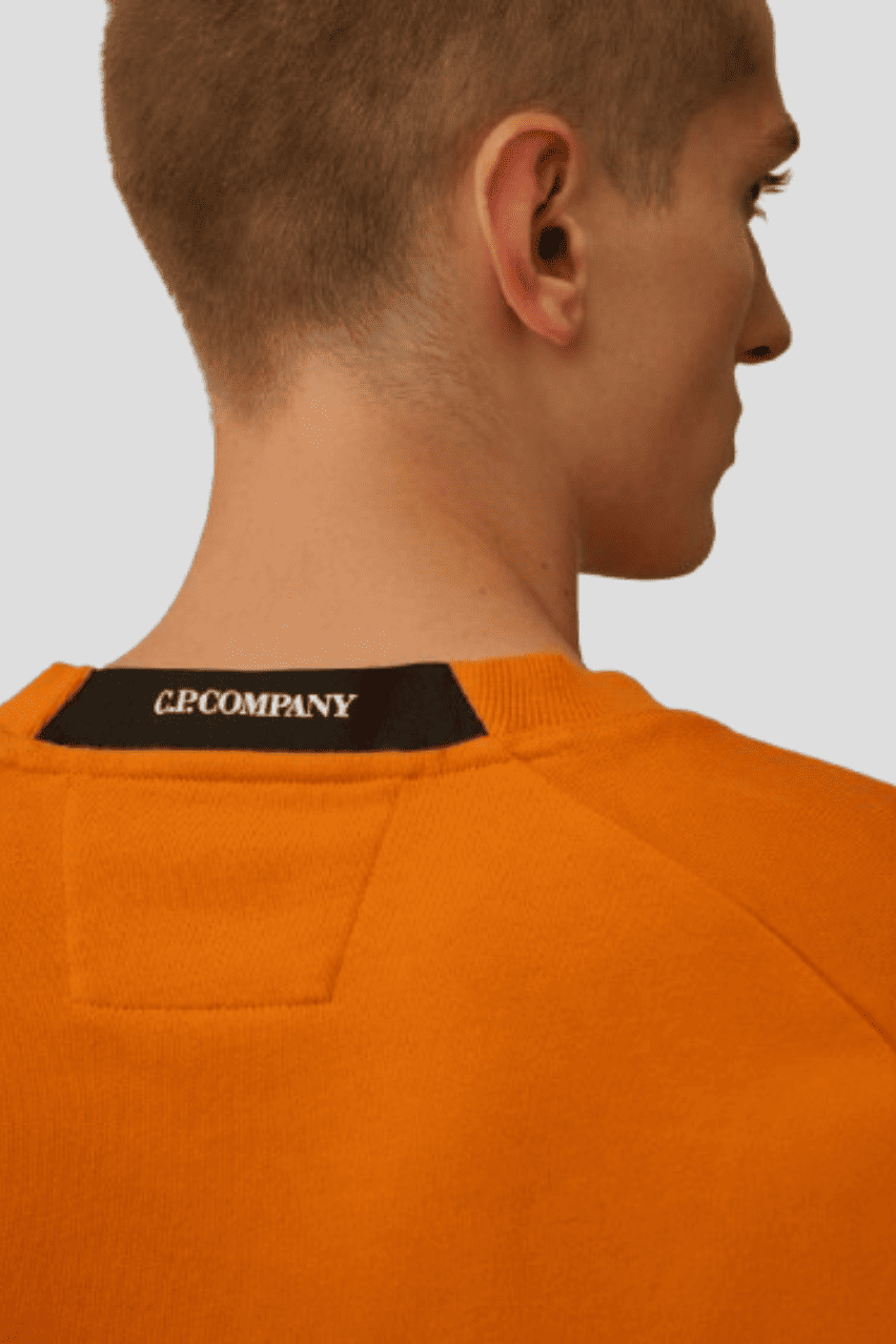 Купити помаранчевий чоловічий світшот C.P. Company