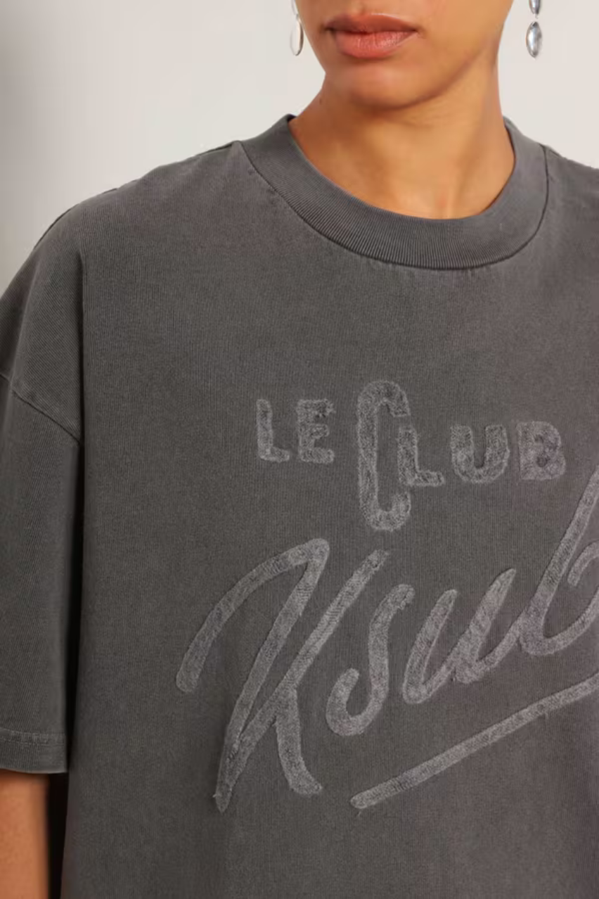 Графитовая футболка Ksubi Le Club Boyfriend WPF25TE005