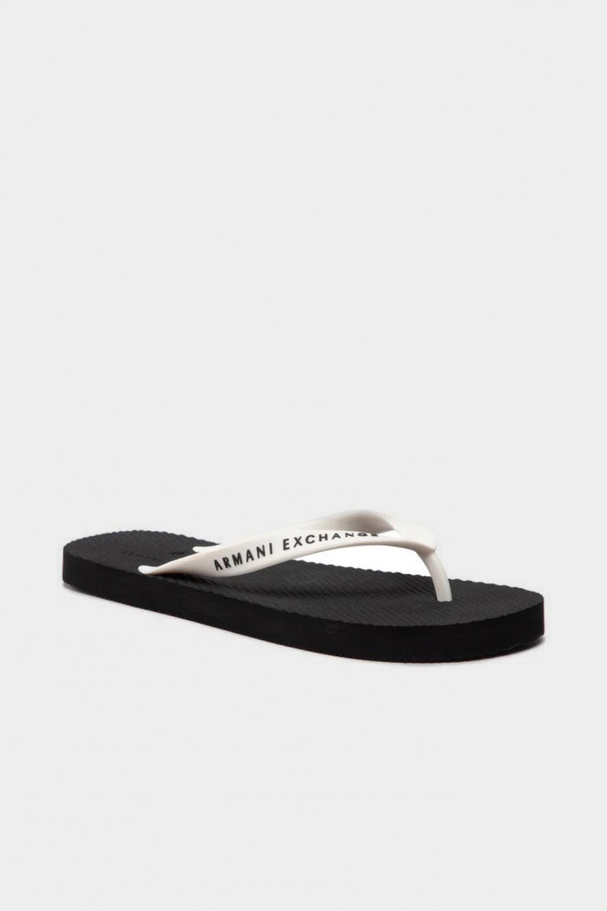 Черные вьетнамки Armani Exchange