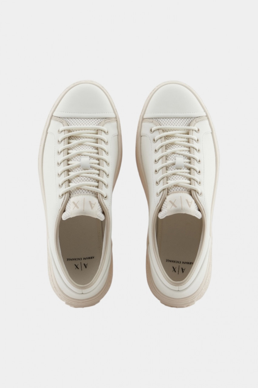 Молочні шкіряні кеди з сітчастими вставками XUX243 XV913 00894 Armani Exchange