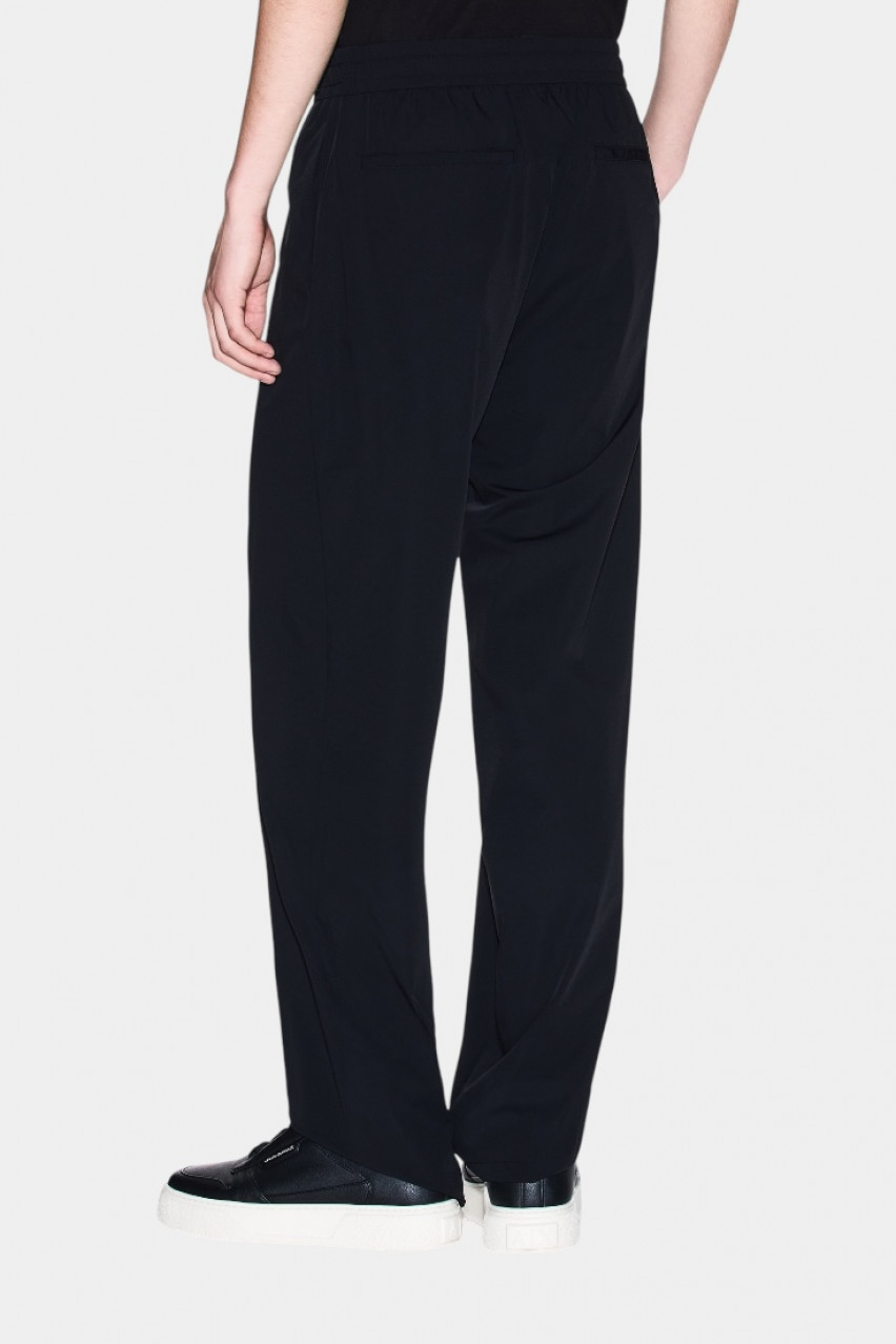 Черный кэжуал брюки XM000411 AF10357 UC001 Armani Exchange
