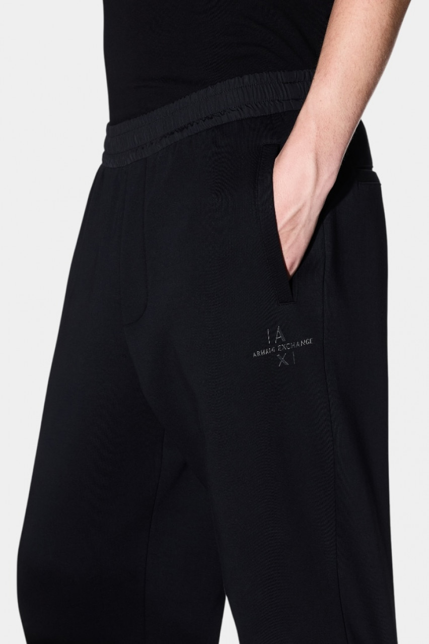 Черные спортивные брюки с логотипом XM000516 AF13047 MC105 Armani Exchange