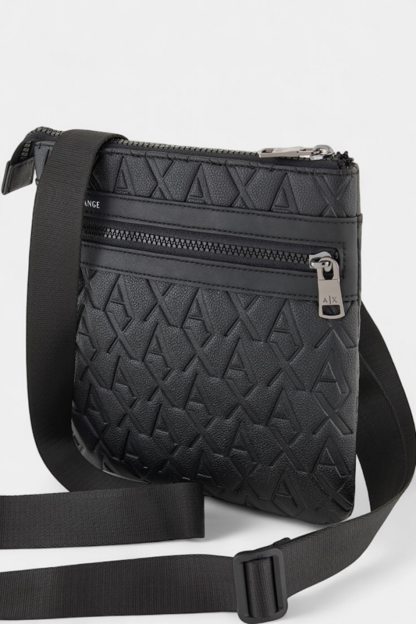 Чорна пласка сумка крос-боді з переробленого матеріалу ASV XM000579 AF12133 UC001 Armani Exchange