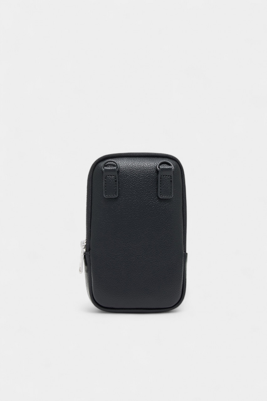 Чорна компактна сумка крос-боді з екошкіри XM001258 AF12134 UC001 Armani Exchange