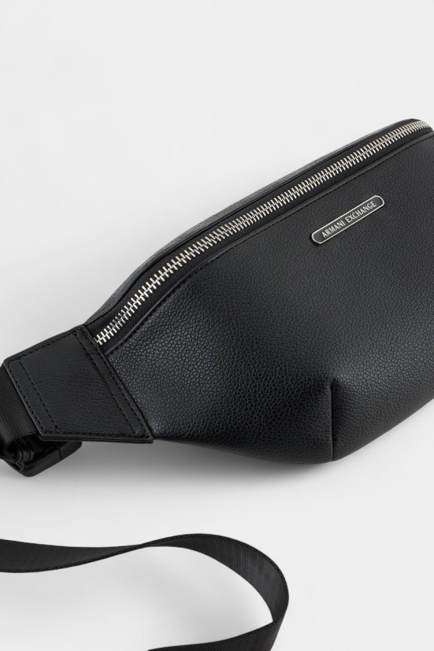 Черная поясная сумка из экокожи XM000848 AF12134 UC001 Armani Exchange