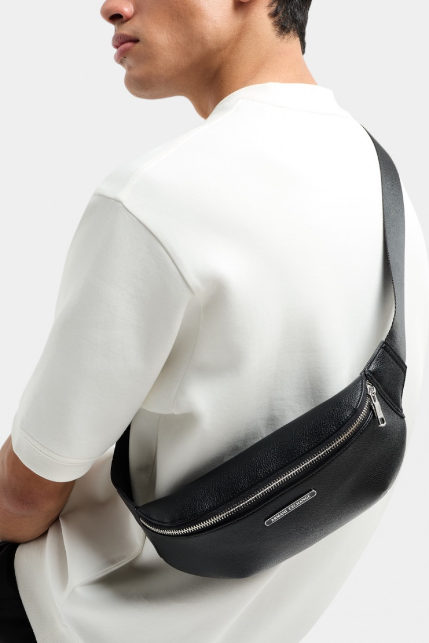 Черная поясная сумка из экокожи XM000848 AF12134 UC001 Armani Exchange