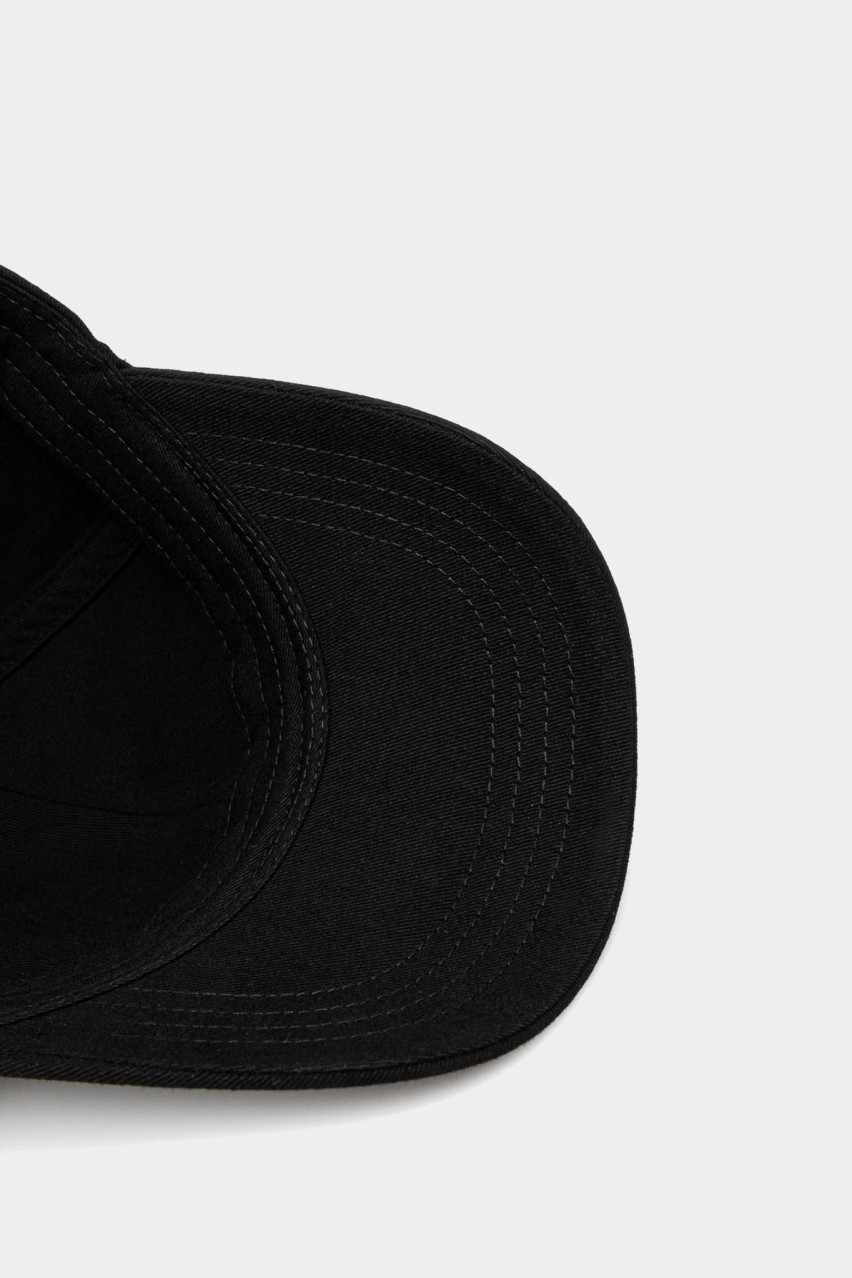 Чорна кепка Identity Dad Cap B6110.1080 102 BALR.