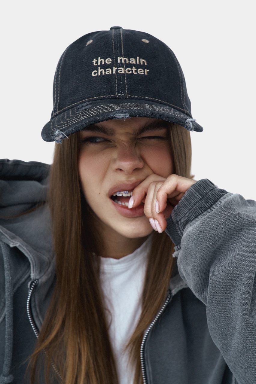 Черная джинсовая кепка The Main Character АТ0016 bitchin'
